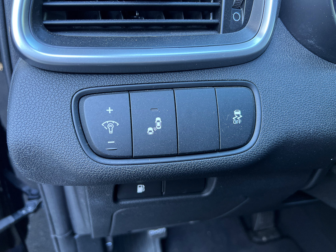 Used 2020 Kia Sorento LX w/ LX I4 Convenience Package image 18