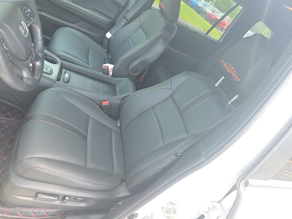 Used 2023 Honda Passport TrailSport image 10