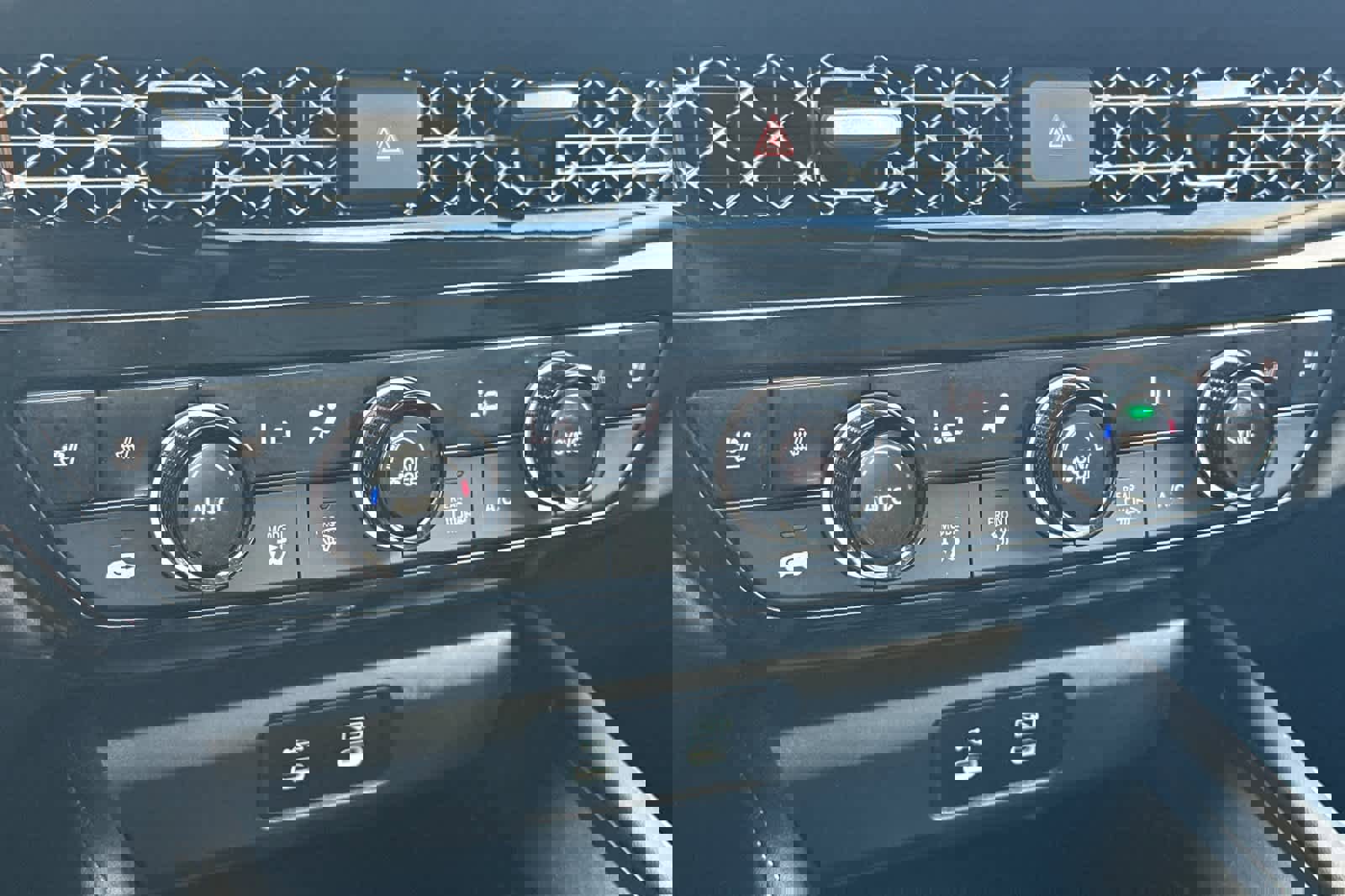 Used 2023 Honda Accord Touring image 19