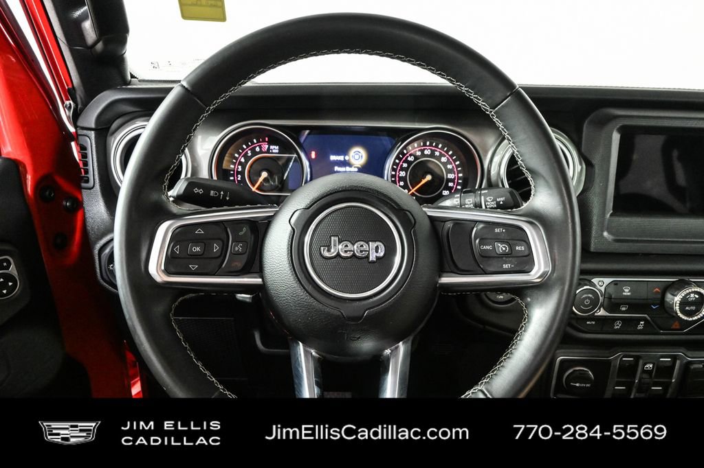 Used 2020 Jeep Wrangler Unlimited Sahara image 9