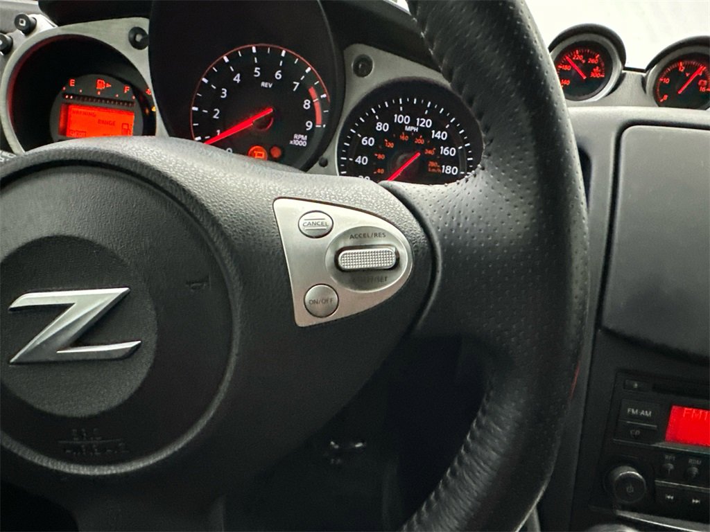 Used 2016 Nissan 370Z Coupe image 20