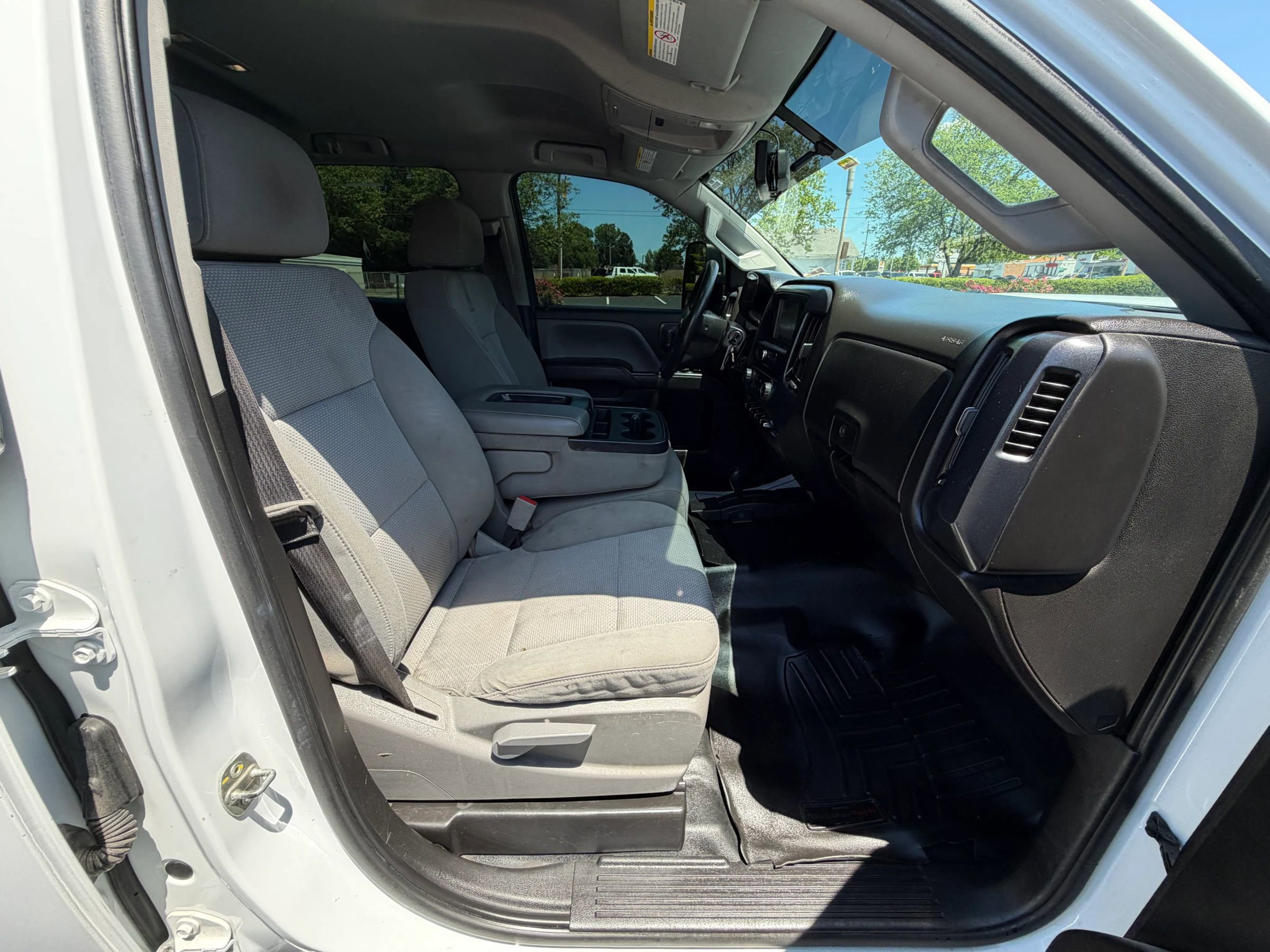 Used 2019 Chevrolet Silverado 3500 W/T AWD/4WD image 21