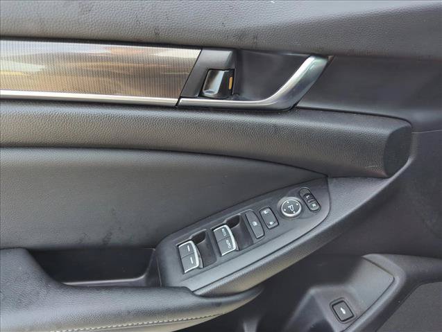 Used 2022 Honda Accord Sport image 9
