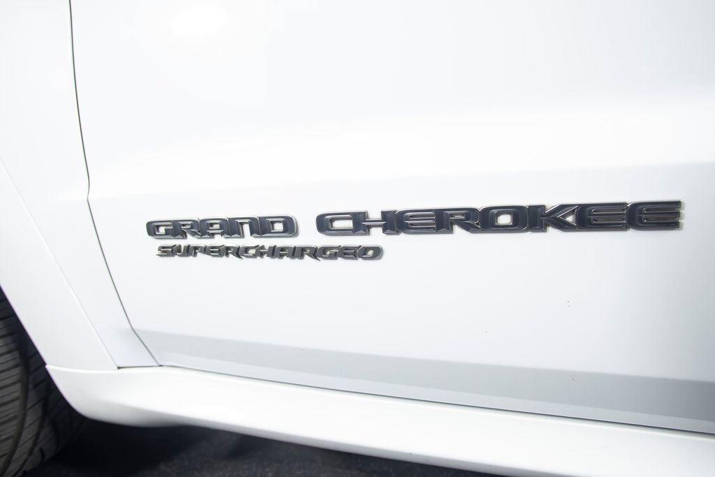 Used 2018 Jeep Grand Cherokee Trackhawk w/ Trailer Tow Group IV AWD/4WD image 10