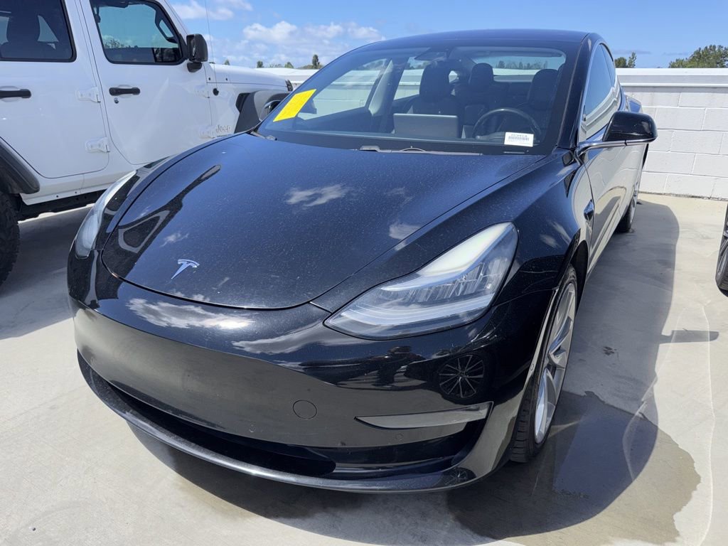 Used 2018 Tesla Model 3 Long Range RWD image 2