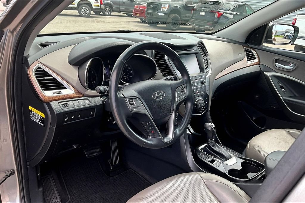 Used 2018 Hyundai Santa Fe Sport w/ 2.0T Ultimate Tech Package 05 AWD/4WD image 13