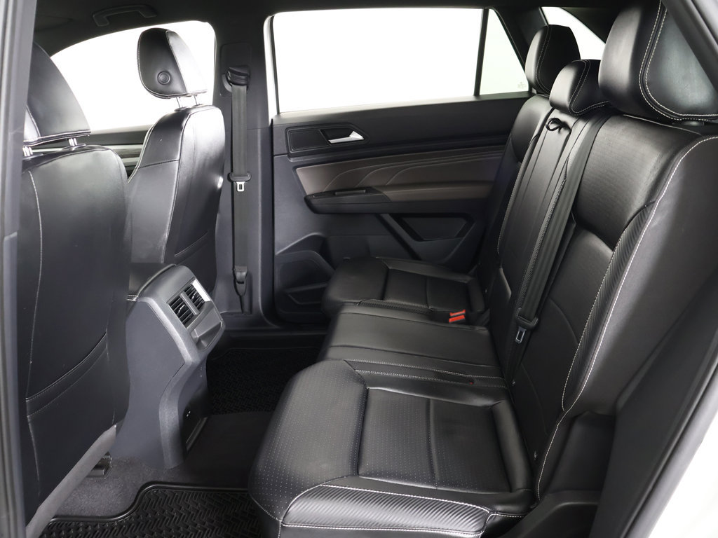 Used 2022 Volkswagen Atlas Cross Sport SE FWD image 34