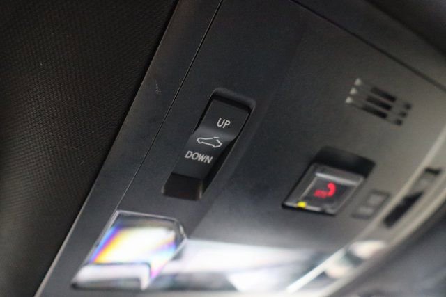 Used 2024 Lexus UX 250h F Sport image 28