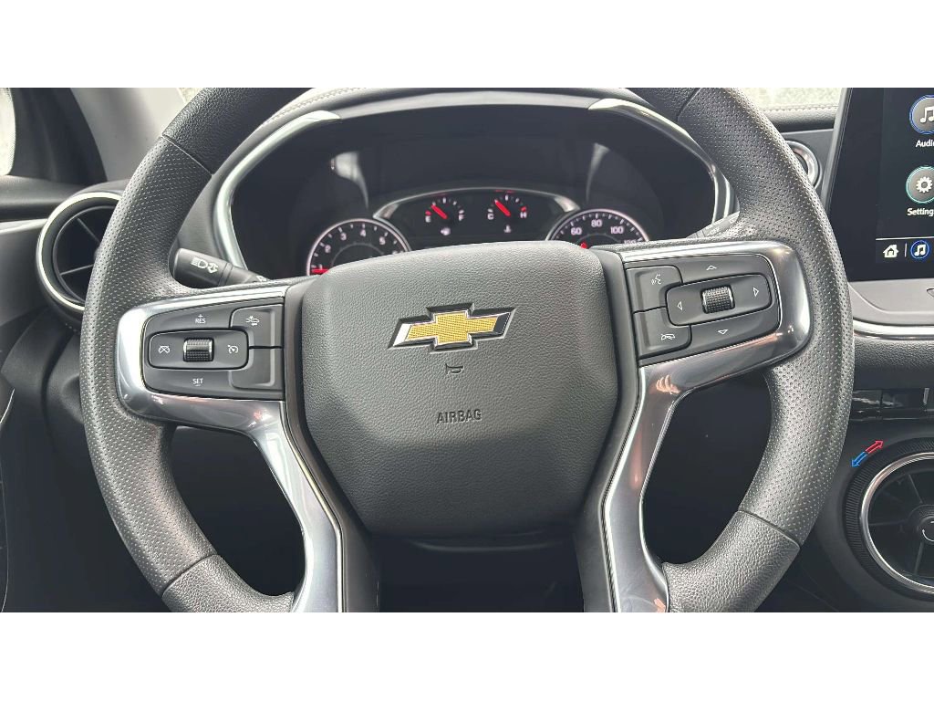 Used 2023 Chevrolet Blazer LT image 14