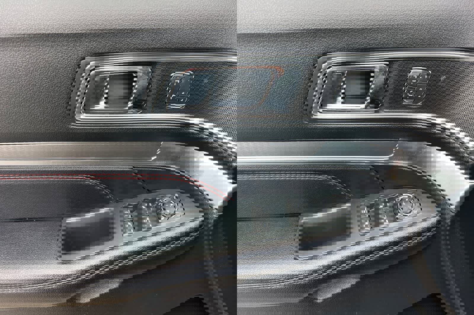 Used 2018 Ford Explorer Sport w/ Equipment Group 401A image 13