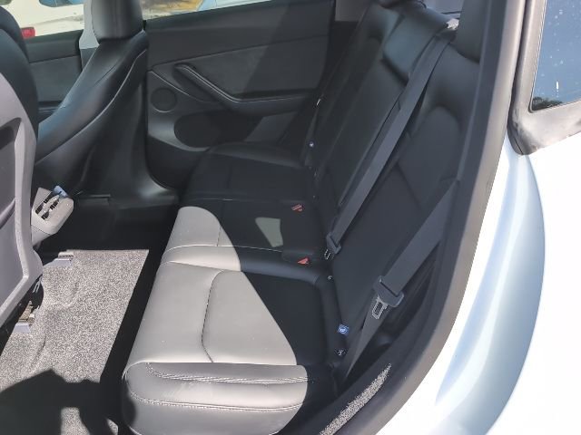 Used 2024 Tesla Model Y Long Range image 21