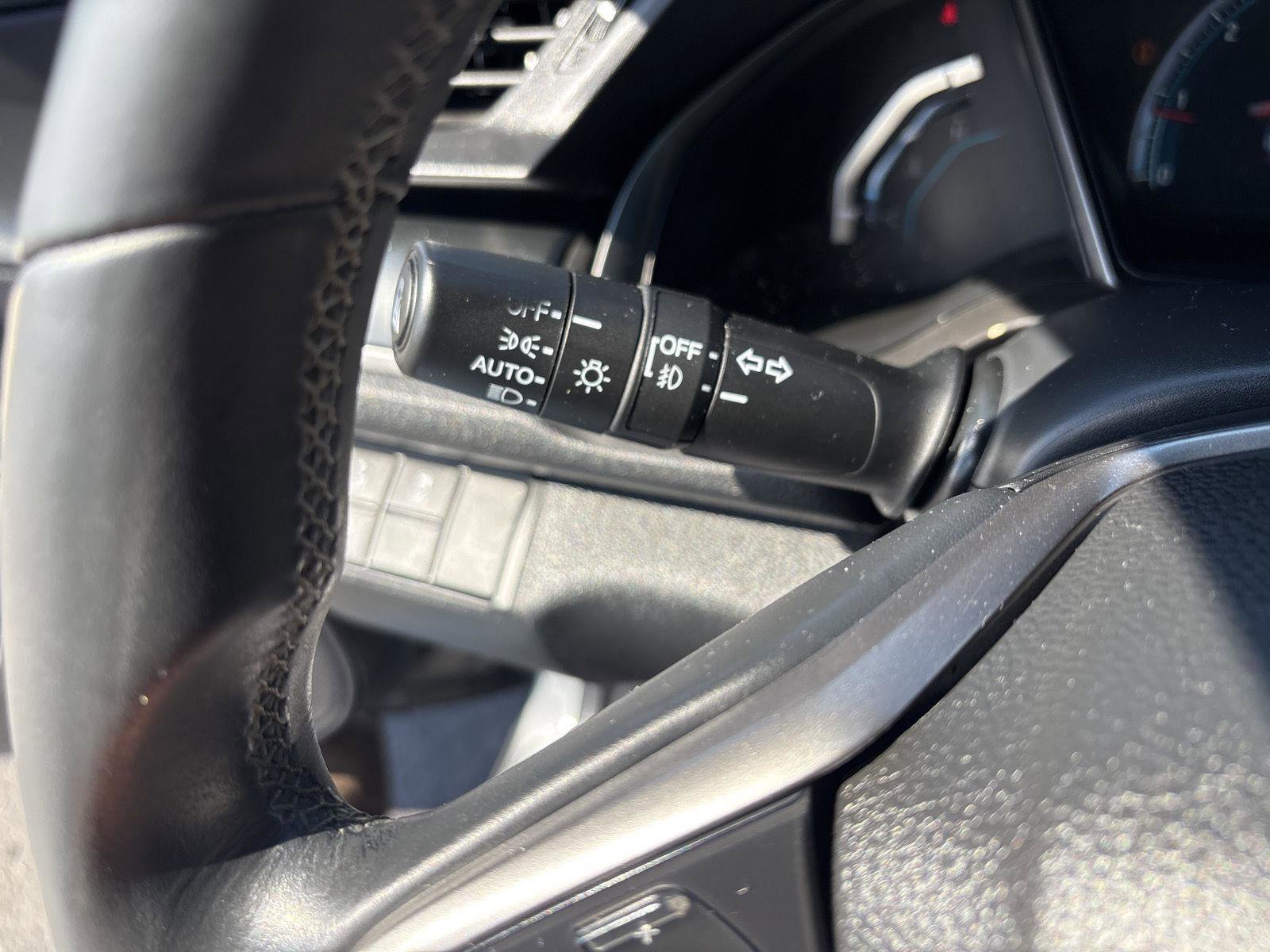 Used 2020 Honda Civic EX image 19