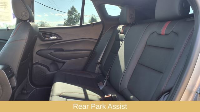 Used 2025 Chevrolet Trax RS w/ Sunroof Package image 15