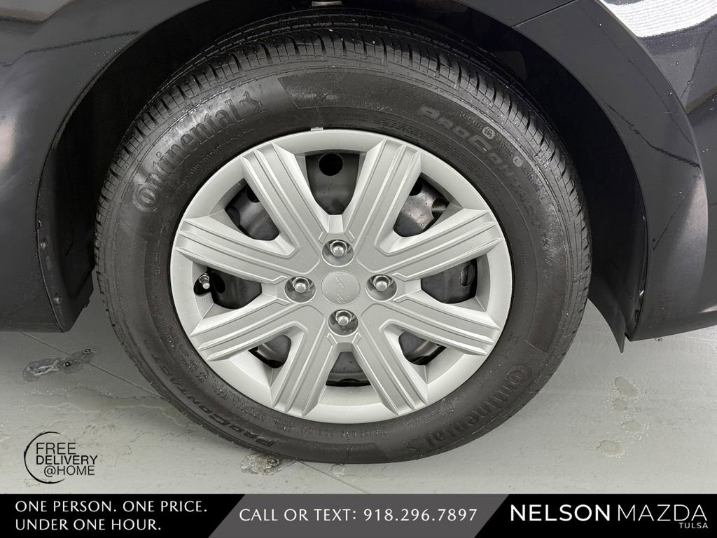 Used 2023 Kia Rio LX image 10