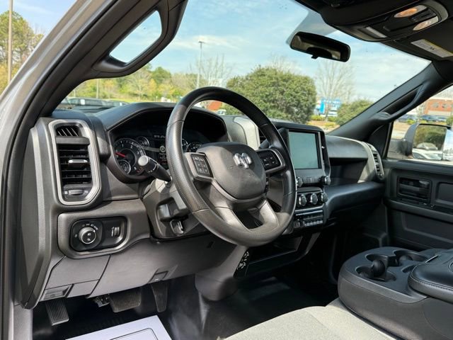 Used 2022 RAM 4500 Tradesman w/ Chrome Appearance Group image 16