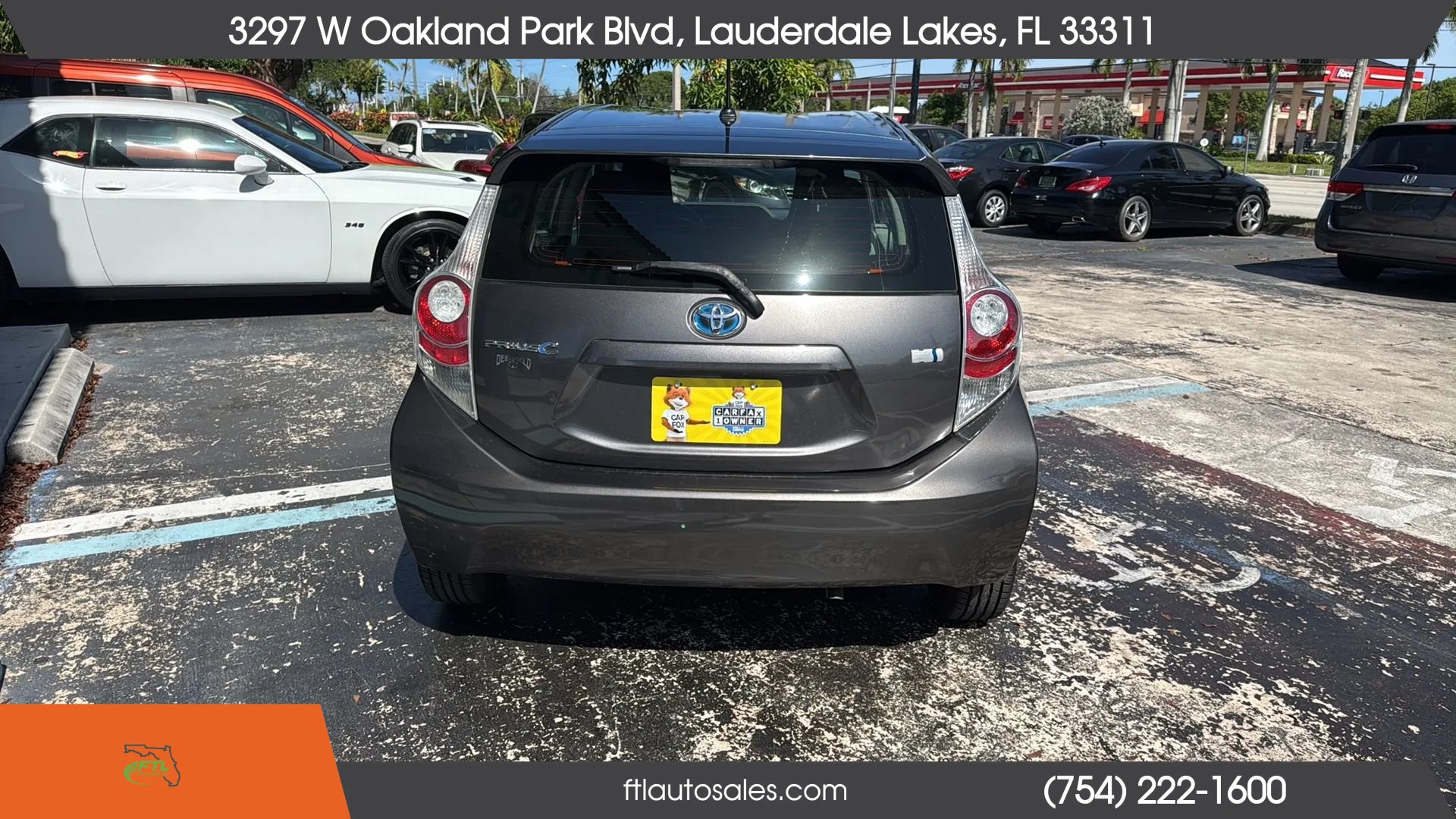 Used 2013 Toyota Prius C One FWD image 10