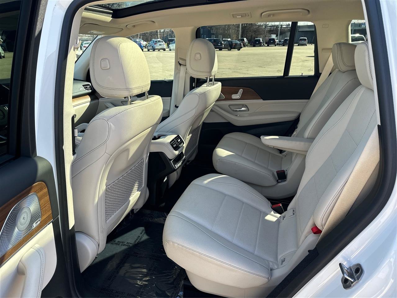 Used 2023 Mercedes-Benz GLS 450 4MATIC w/ AMG Line Exterior image 10