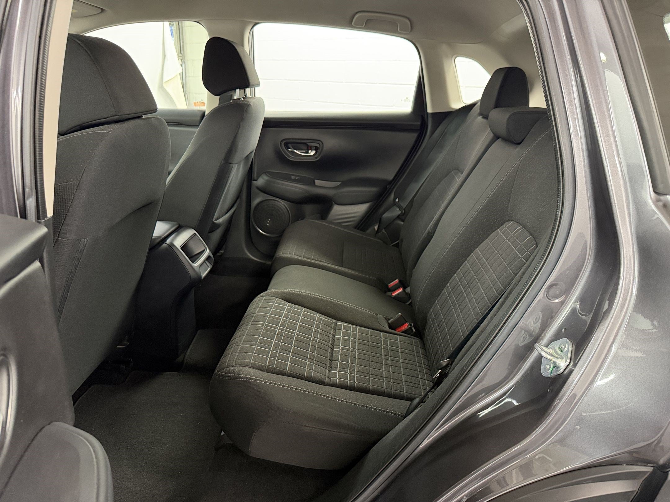 Certified 2024 Honda HR-V LX image 21