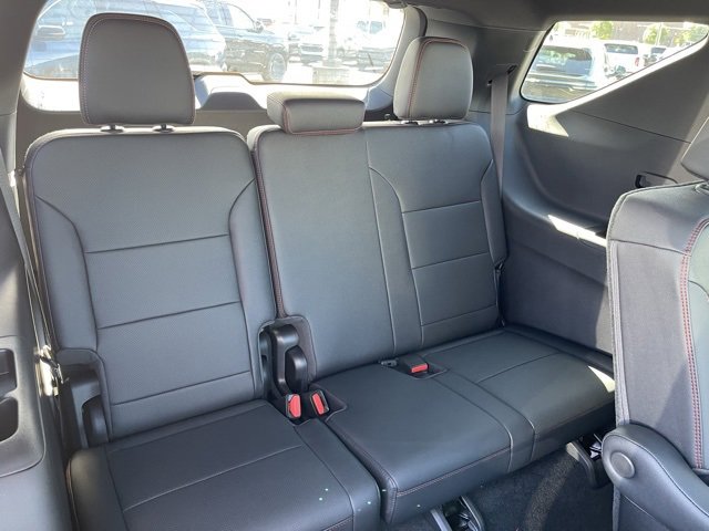 New 2026 Chevrolet Traverse RS image 13