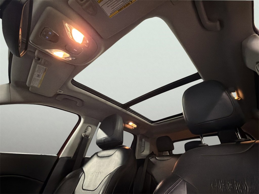 Used 2019 Jeep Compass High Altitude image 32