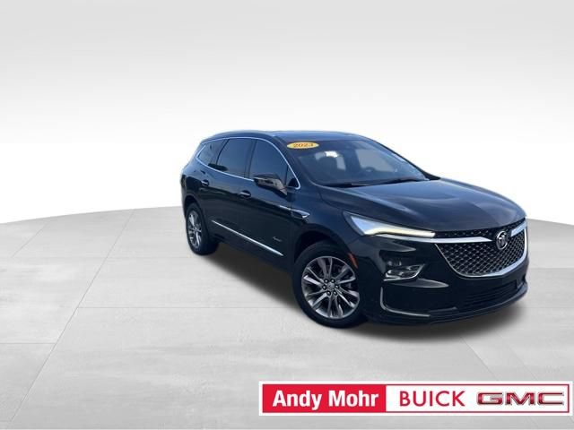 Used 2023 Buick Enclave Avenir w/ Avenir Technology Package AWD/4WD image 4