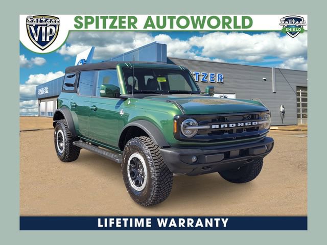 New 2024 Ford Bronco Outer Banks w/ Sasquatch Package