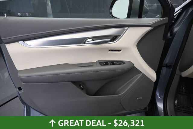 Used 2021 Cadillac XT5 Premium Luxury w/ LPO, Floor Liner Package AWD/4WD image 18