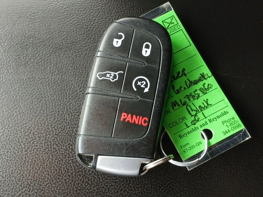 Used 2021 Jeep Grand Cherokee Freedom Edition RWD image 25