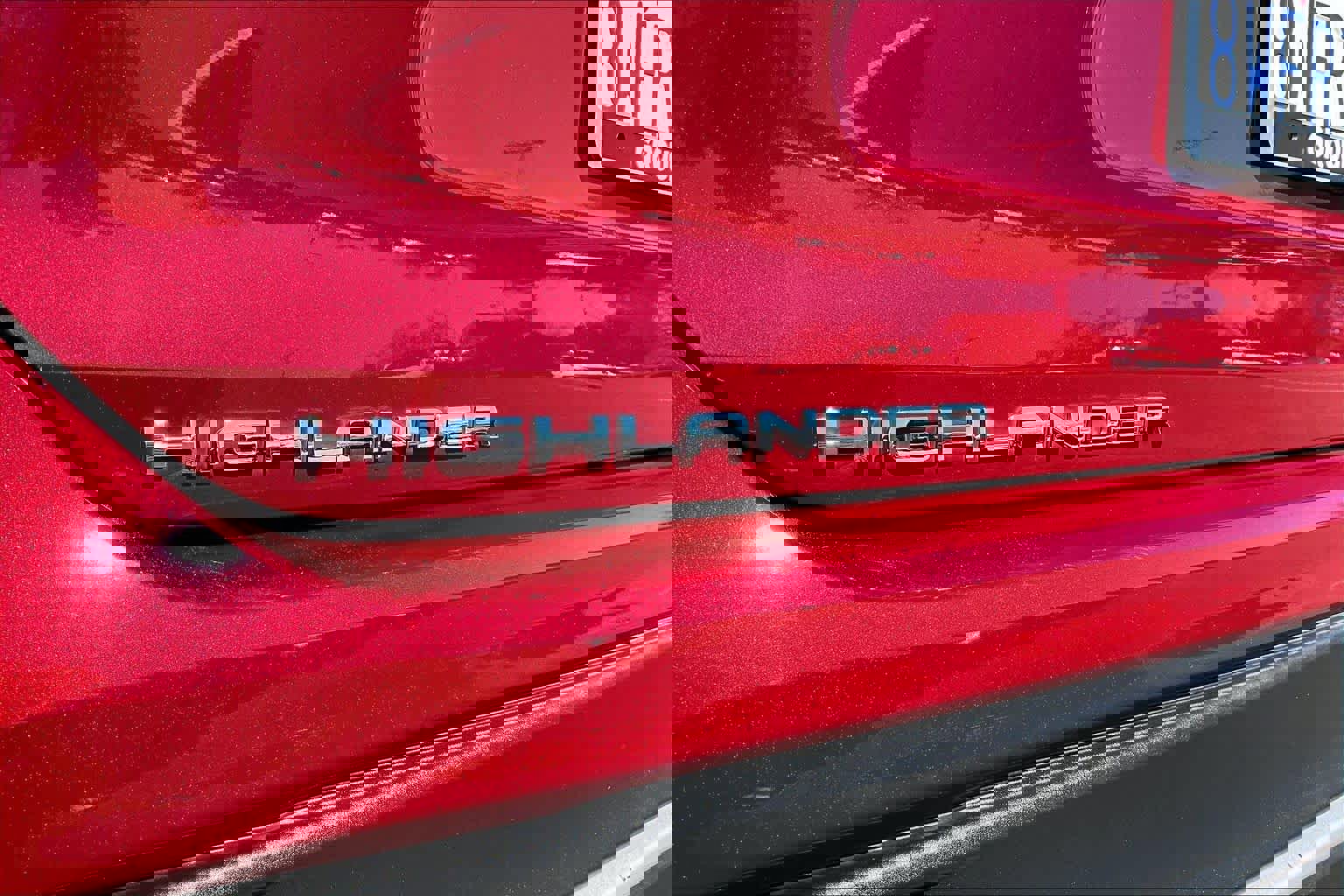 Certified 2021 Toyota Highlander XSE image 30