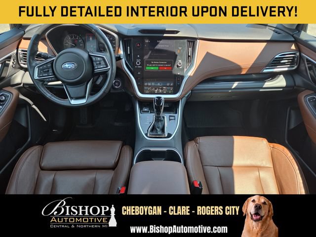 Used 2024 Subaru Outback Touring AWD/4WD image 3