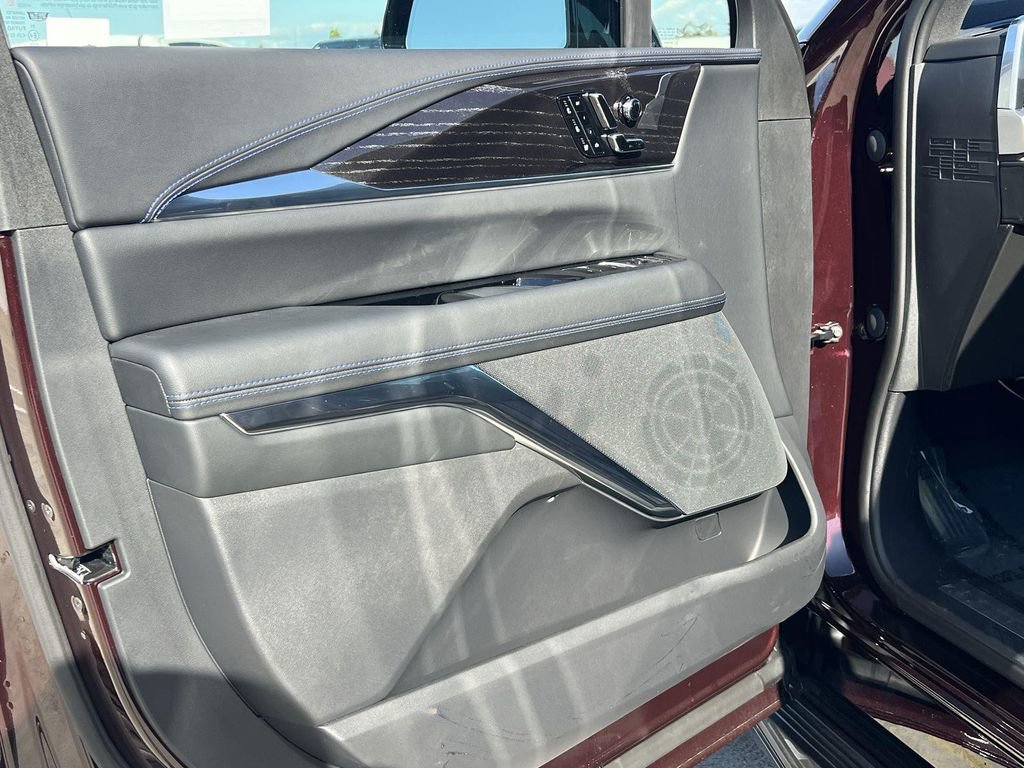 New 2026 Cadillac Escalade IQ Luxury 1 AWD/4WD image 10