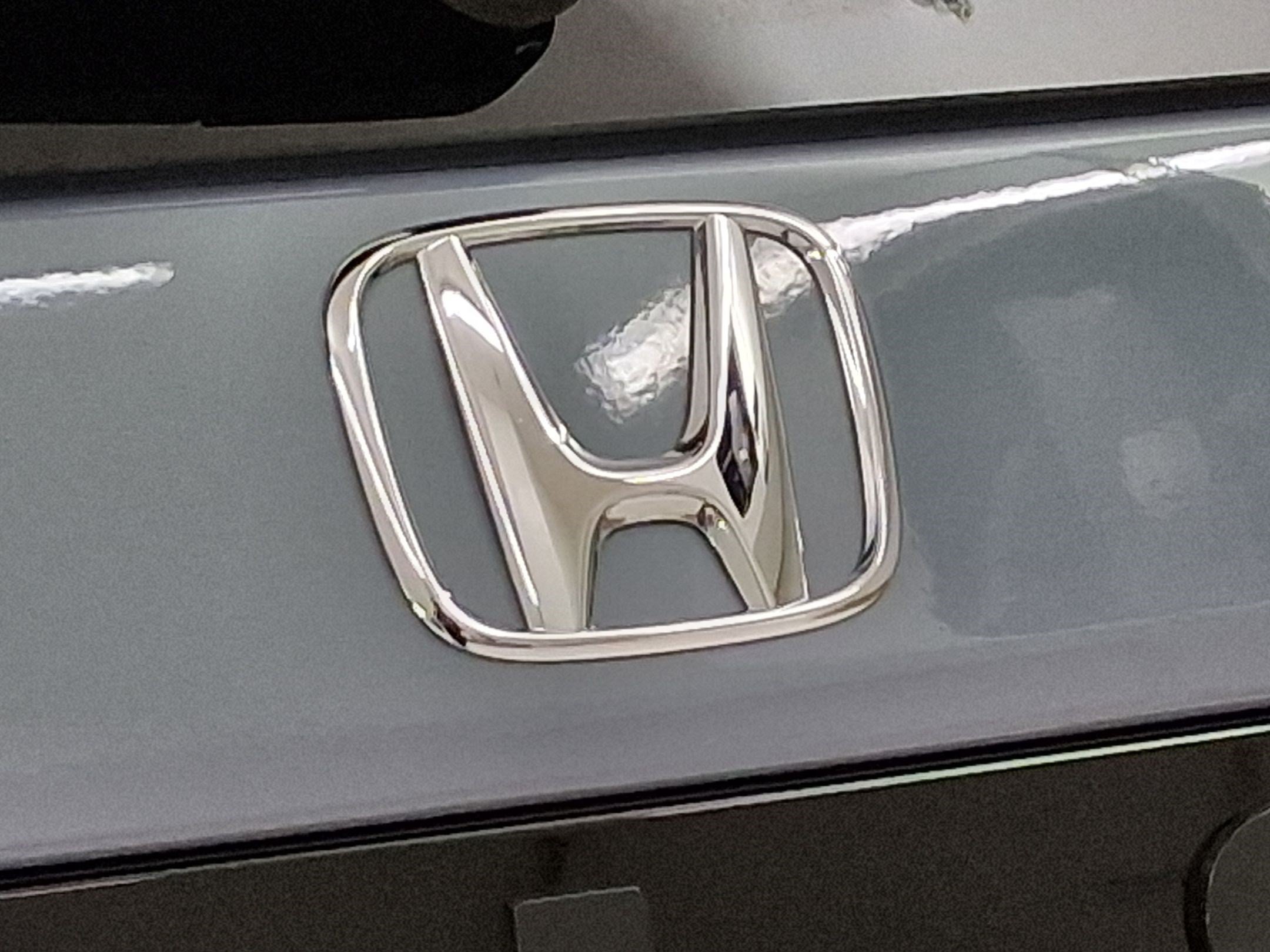 Used 2025 Honda Pilot Black Edition image 23