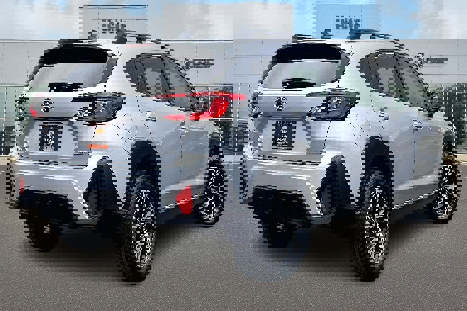 Used 2024 Subaru Crosstrek 2.0i Premium w/ Crosstrek Mirror Package image 23