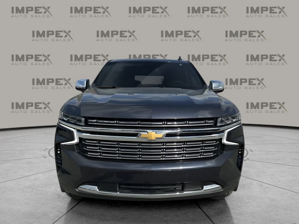 Used 2023 Chevrolet Suburban Premier image 8