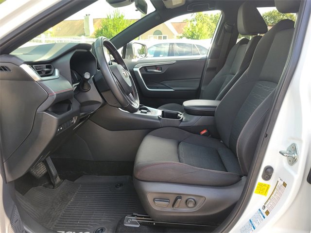 Used 2022 Toyota RAV4 SE image 20