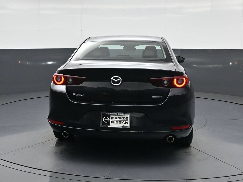 Used 2024 MAZDA MAZDA3 s FWD image 8