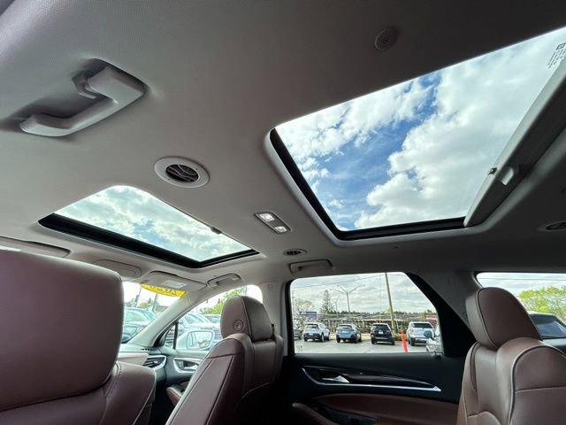 Used 2020 Buick Enclave Avenir w/ Avenir Technology Package AWD/4WD image 38