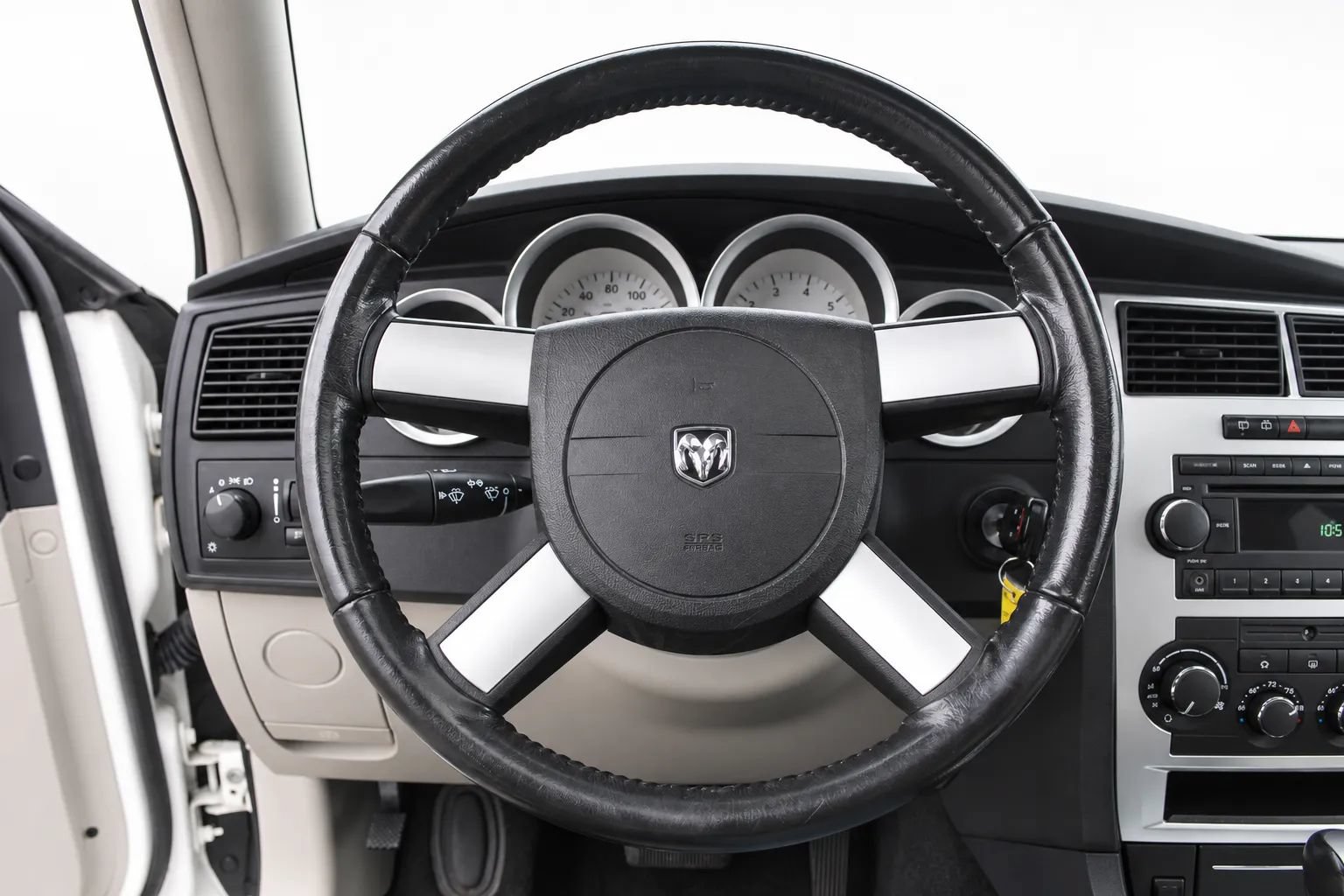 Used 2006 Dodge Magnum R/T w/ Convenience Group II AWD/4WD image 13