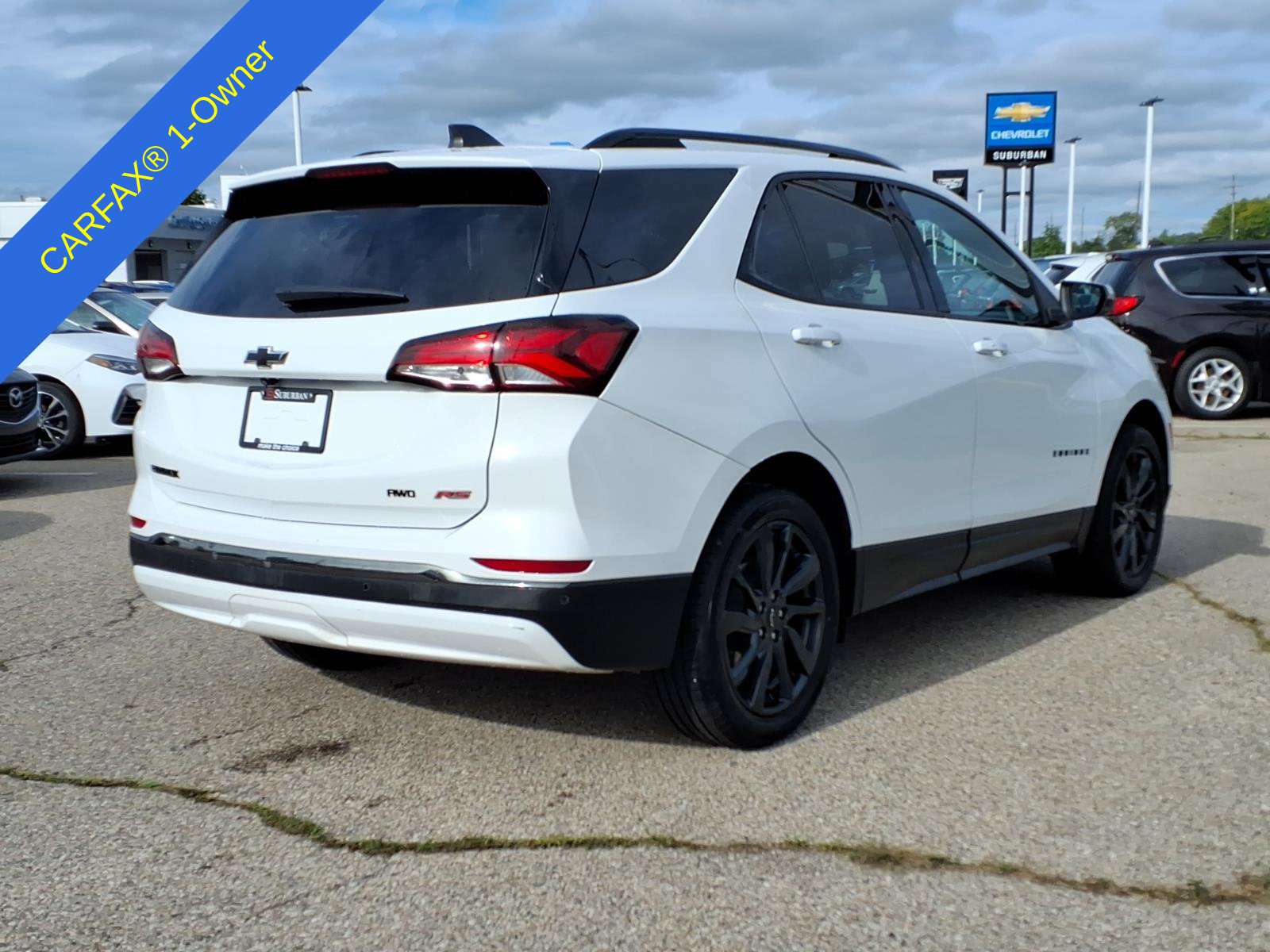Used 2022 Chevrolet Equinox RS w/ RS Leather Package AWD/4WD image 8