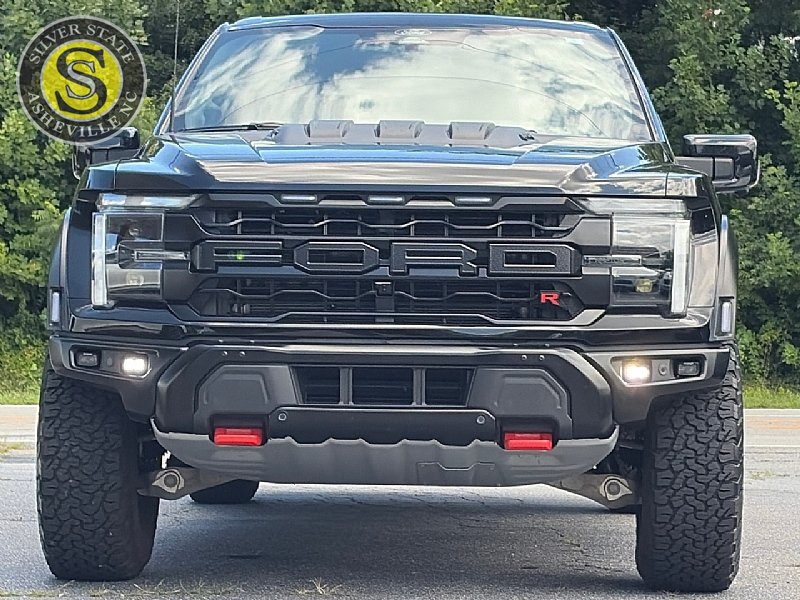 Used 2025 Ford F150 Raptor w/ Equipment Group 803A Raptor R AWD/4WD image 2