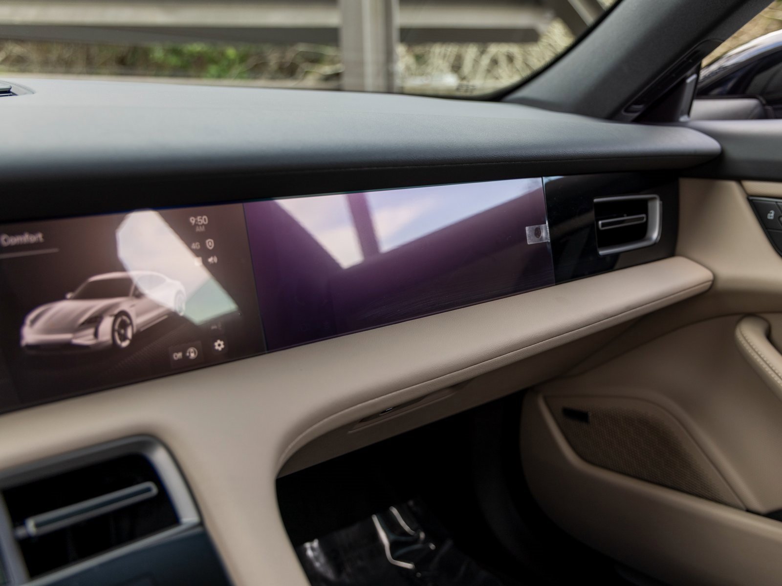 New 2025 Porsche Taycan 4S image 33