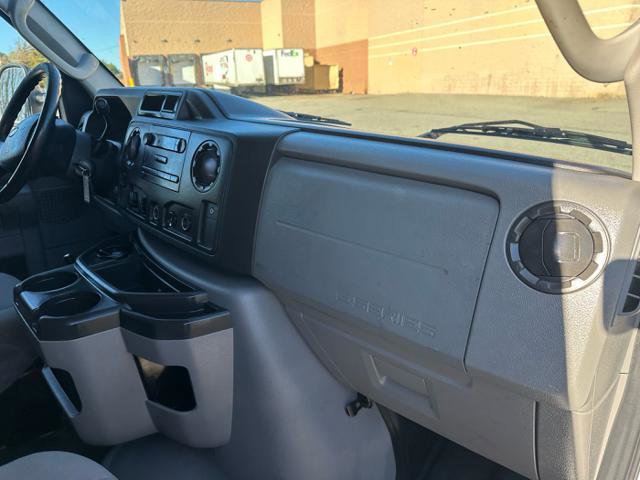 Used 2012 Ford E-250 and Econoline 250 w/ PWR Group image 14