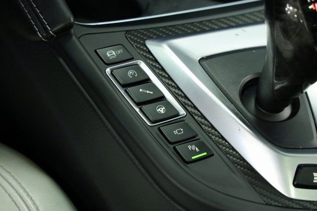 Used 2015 BMW M4 Coupe image 23