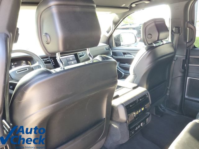 Used 2024 Jeep Wagoneer Series II w/ Flexible Seating Group AWD/4WD image 13