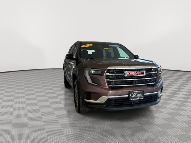 Certified 2025 GMC Acadia Elevation image 3