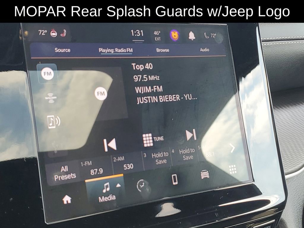Used 2023 Jeep Grand Cherokee Altitude AWD/4WD image 15