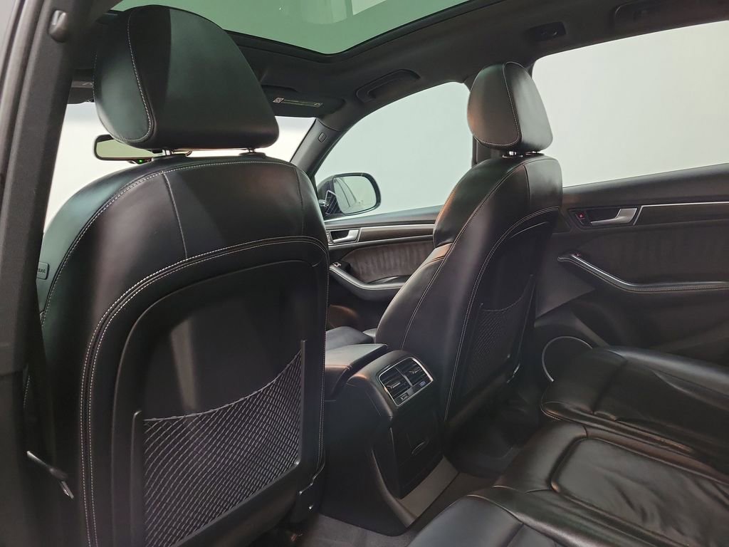 Used 2016 Audi SQ5 Premium Plus w/ Technology Package image 14