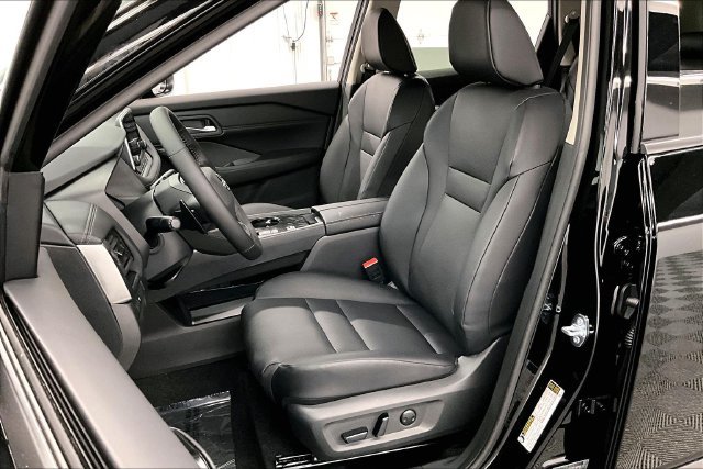 New 2026 Nissan Rogue Dark Armor FWD image 10