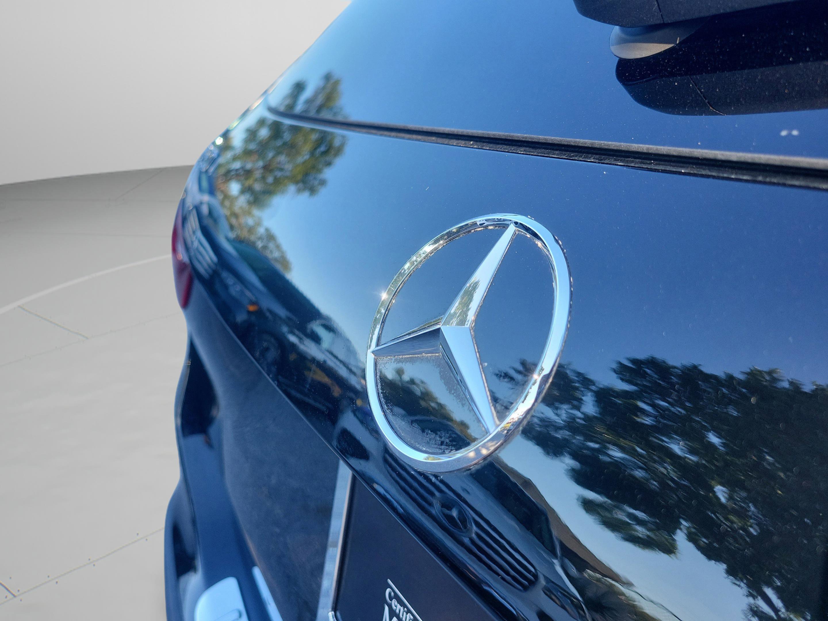 Used 2025 Mercedes-Benz GLA 250 image 34