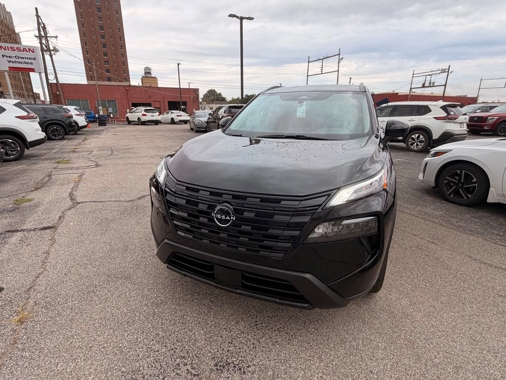 New 2026 Nissan Rogue Dark Armor FWD image 10